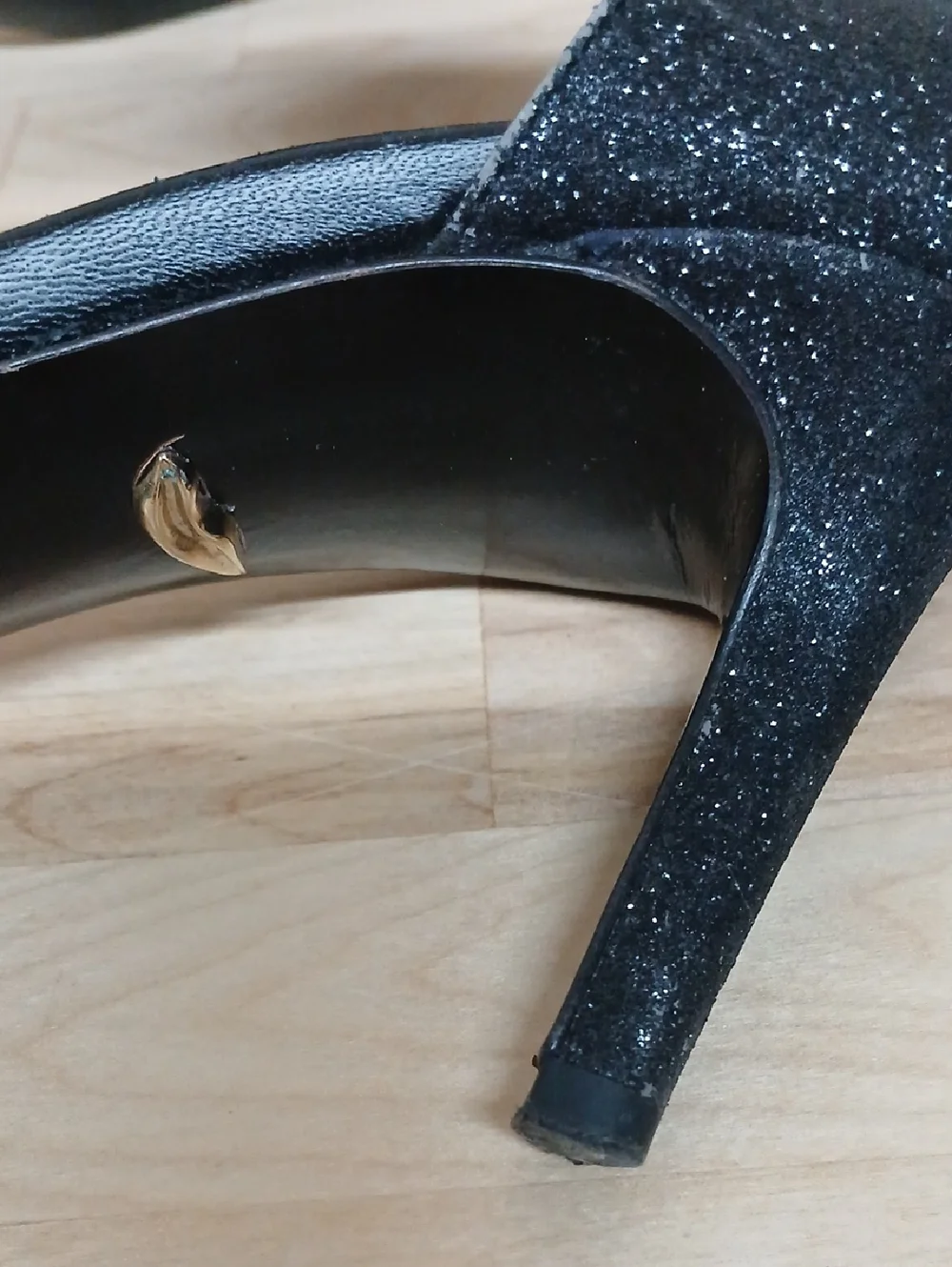 Diane Von Furstenberg Black Glitter Ankle-Strap Stiletto Heels Size 7.5 B